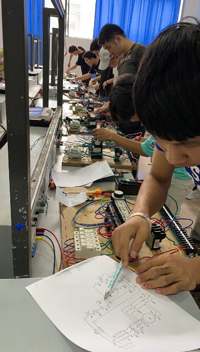 2019年二季度电工,育婴员鉴定考试